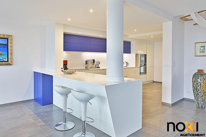 grande cuisine sur mesure blanche